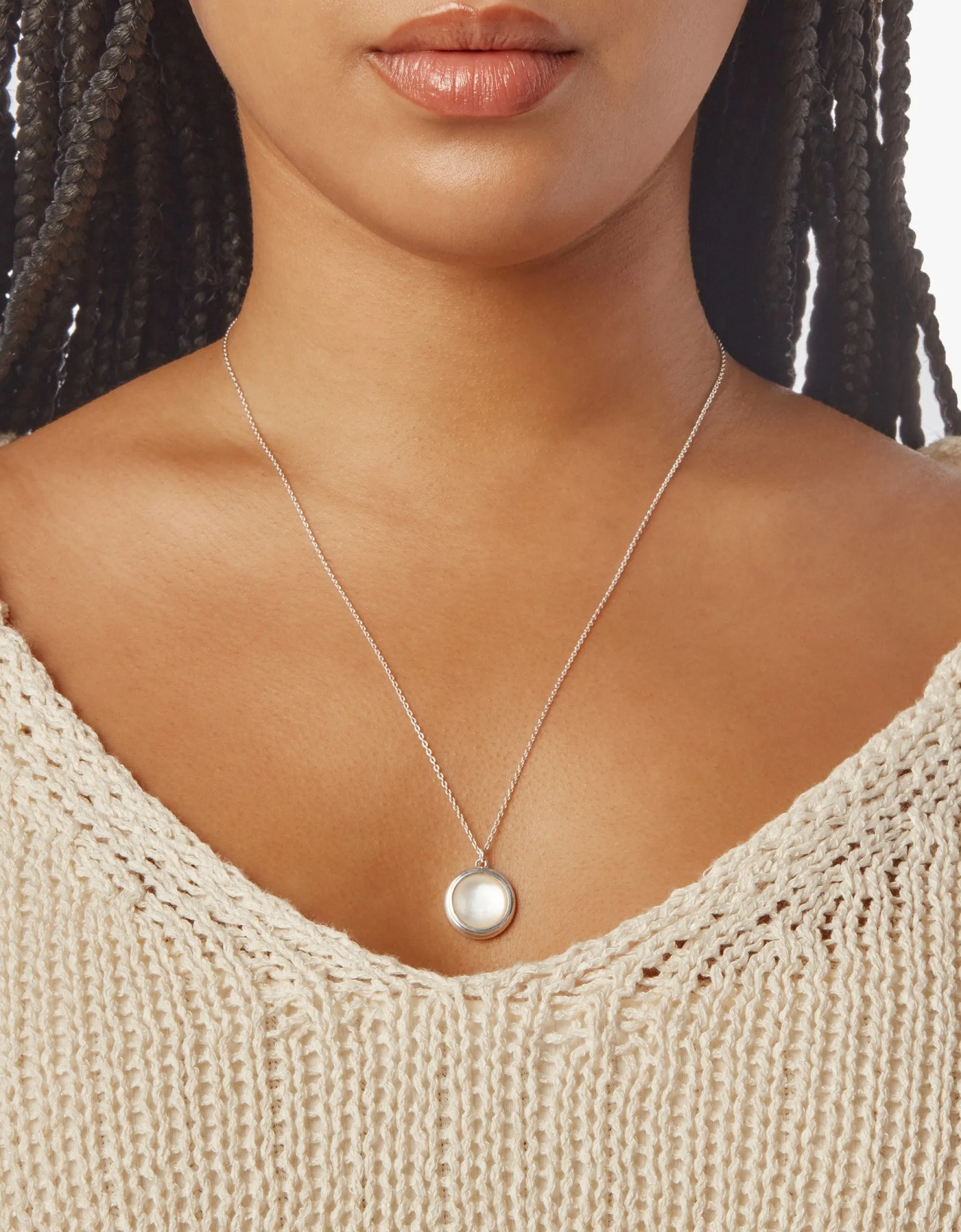 Heirloom Mother of Pearl Pendant Necklace