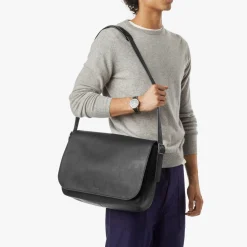 Runwell Messenger Bag